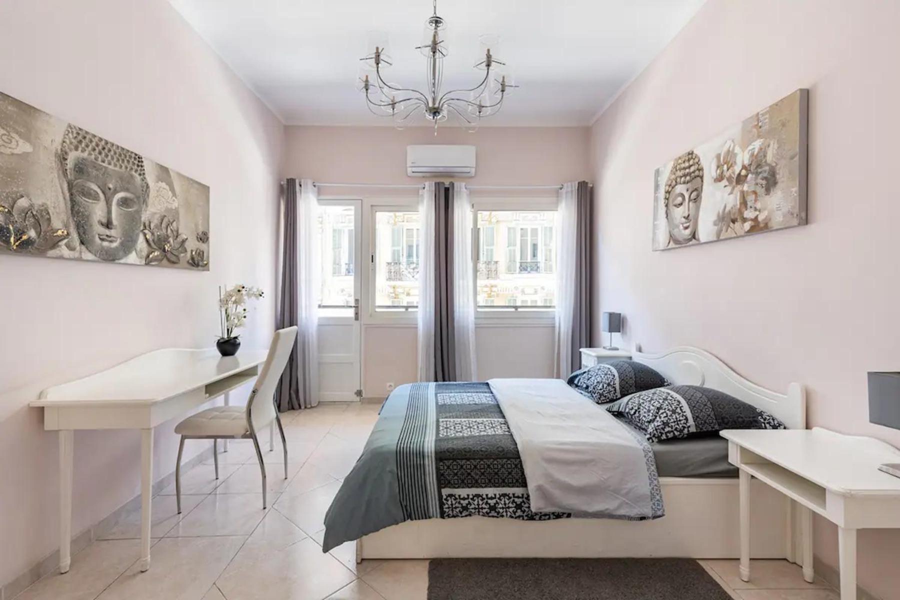 Ferienwohnung NOTRE DAME - Huge sunny modern 2BR flat - Terrace Nizza Exterior foto